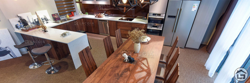 phong bep noi that lac gia 1024x341 - Thiết kế nội thất nhà bếp nhỏ để cải thiện trải nghiệm ẩm thực của bạn
