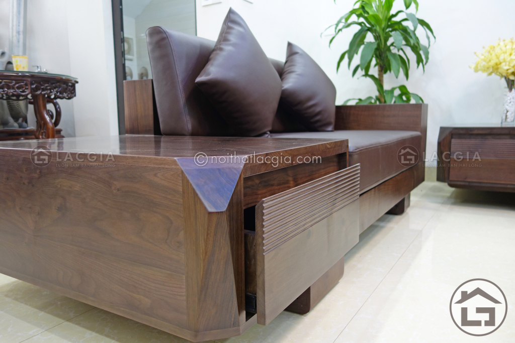 sofa go cho khong gian phong khach dep SF12 22 1024x683 1 - Mua sofa gỗ tự nhiên giá rẻ ở đâu tại Hà Nội?
