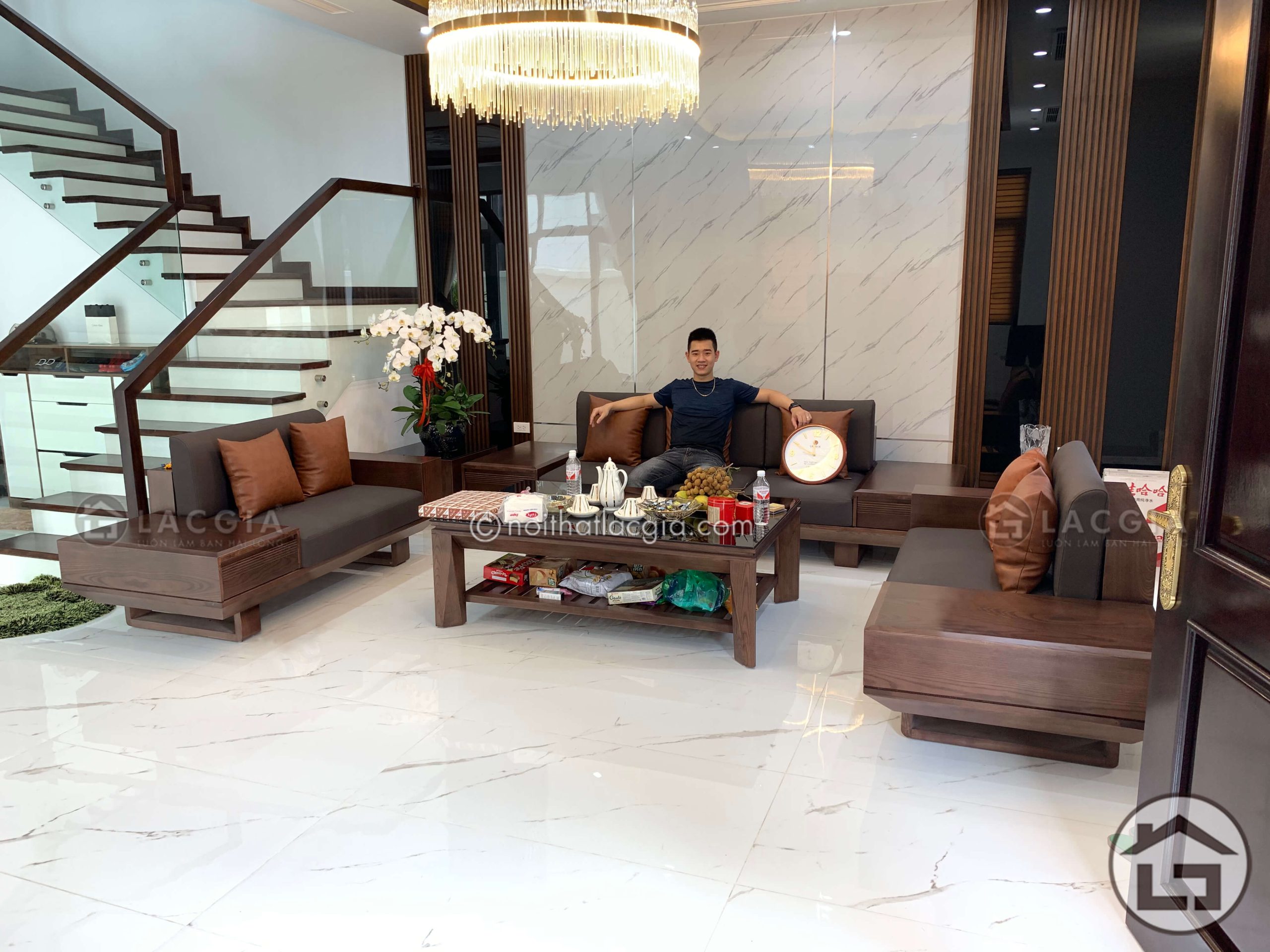 Sofa gỗ tự nhiên cao cấp