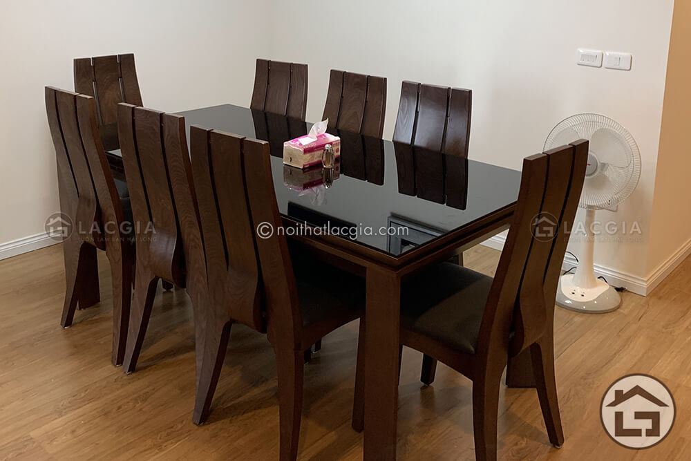 bàn ăn 2 - Thiết kế và thi công nội thất cho chung cư cao cấp nhà chị Hằng